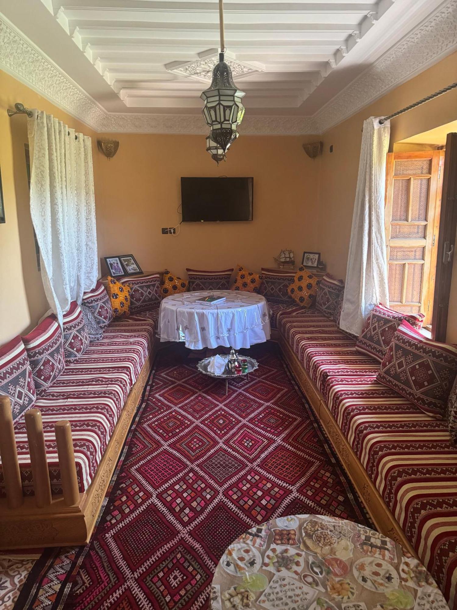 Gite Marbie Maison Rurale, Une Experience Naturelle Unique, Au Coeur Du Moyen Atlas, Maroc Kasba Tibouda Exterior foto